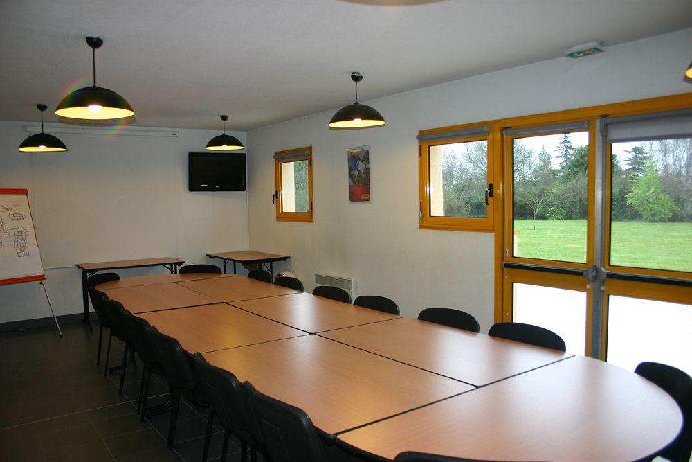 B&B Hotel Angers Parc Expos Verrieres-en-Anjou 외부 사진